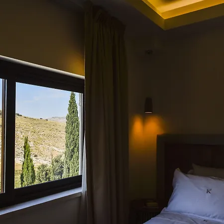 Kete Deluxe Bed & Breakfast