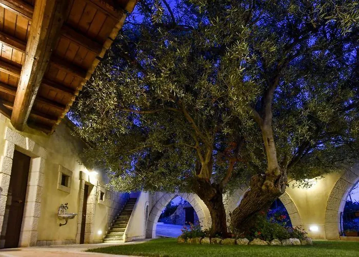 Kete Deluxe Bed & Breakfast 4*