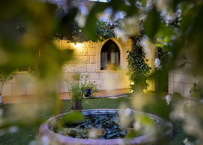 Kete Deluxe Bed & Breakfast