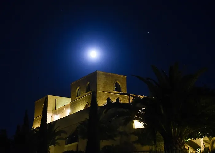 Kete Deluxe Bed & Breakfast 4*